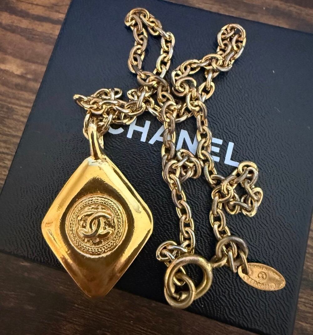 Chanel CC Diamond Pendant Necklace 1980s Gold Plated